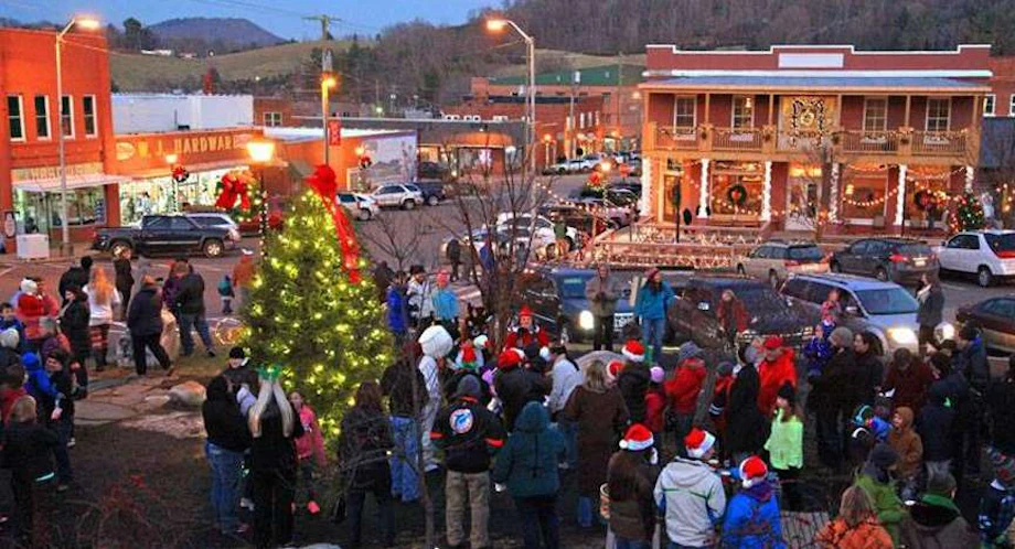 Light Up the Town/Light Up the Christmas Tree in West Jefferson image