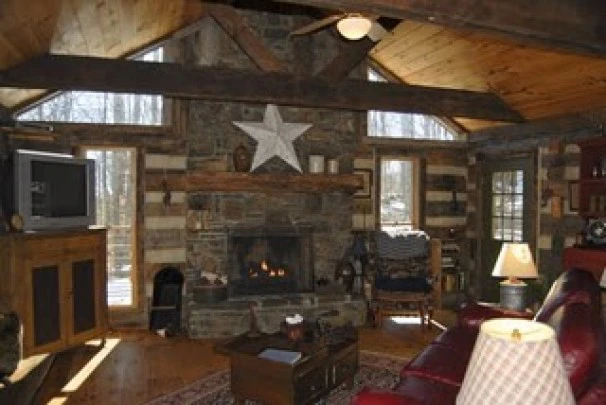 North Carolina Mountains Log Cabin image
