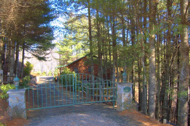 Very Private Blue Ridge Mountain Cabin River Access image