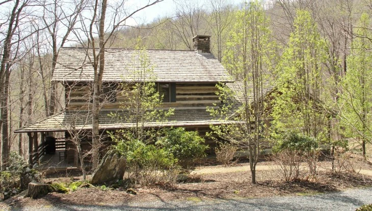 Exquisite Log Home in Stonebridge image