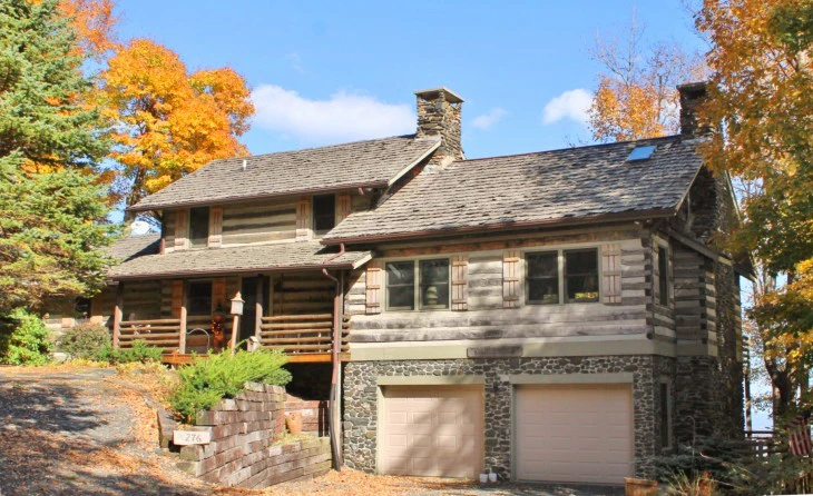 Beautiful Log Home in Stonebridge image