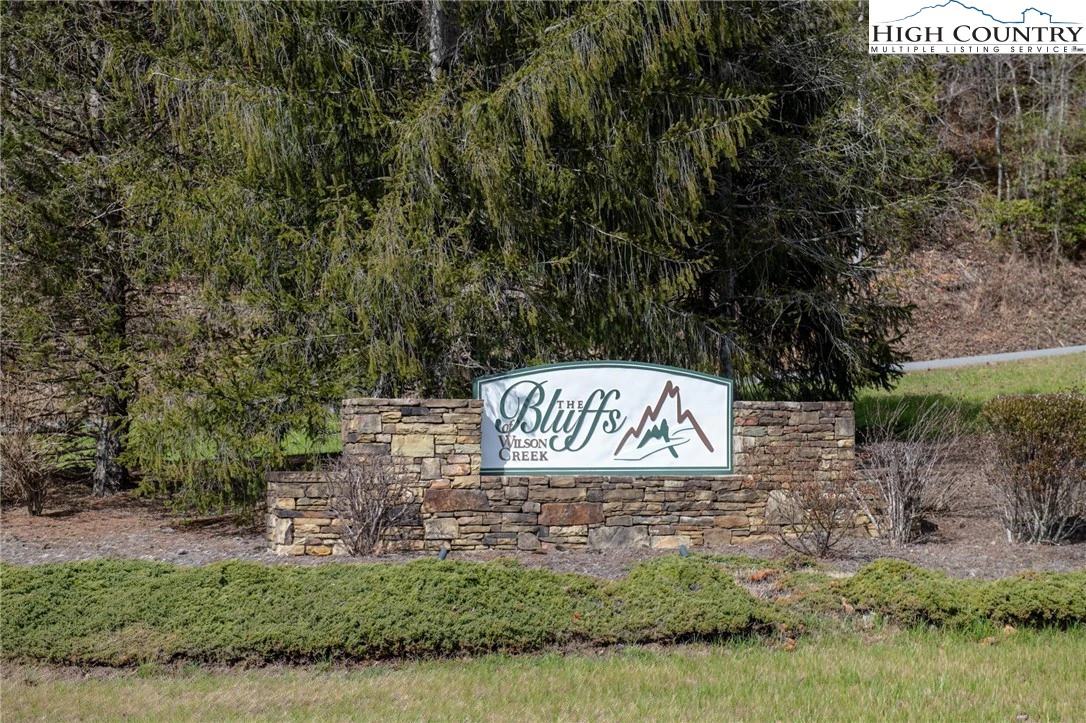 Image number 6 for the current listing