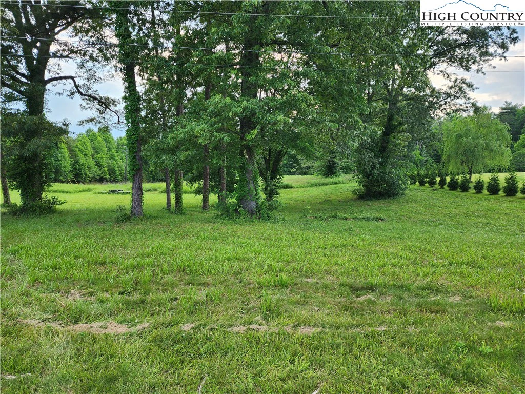 Image number 20 for the current listing