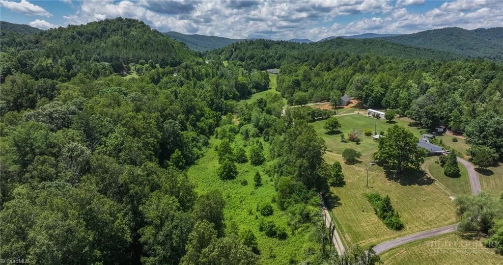 Image number 6 for the current listing