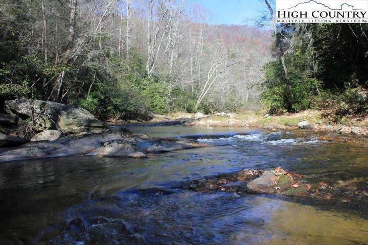 Image number 1 for the current listing