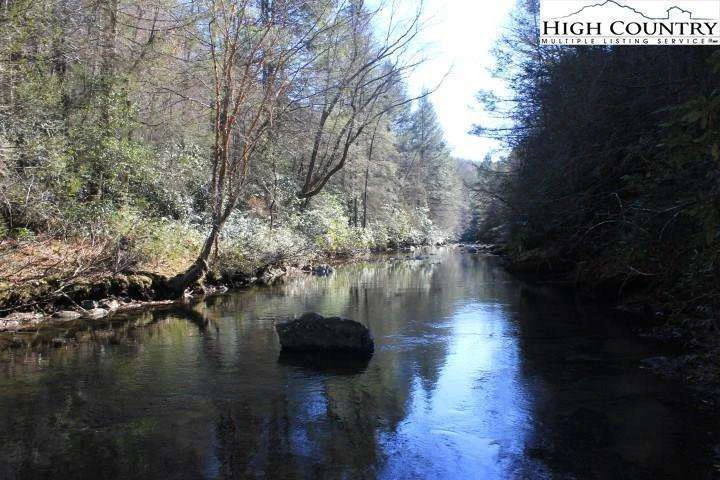 Image number 14 for the current listing