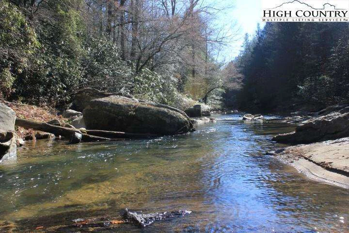 Image number 18 for the current listing
