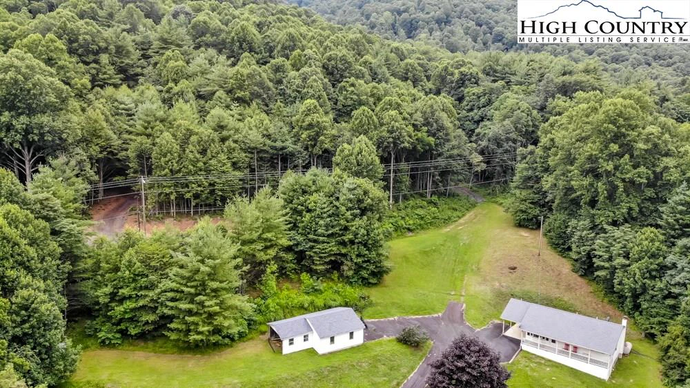 Image number 4 for the current listing