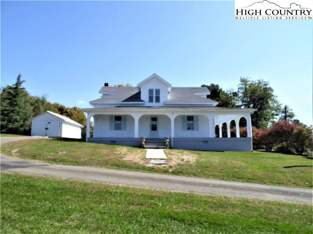 Image number 13 for the current listing