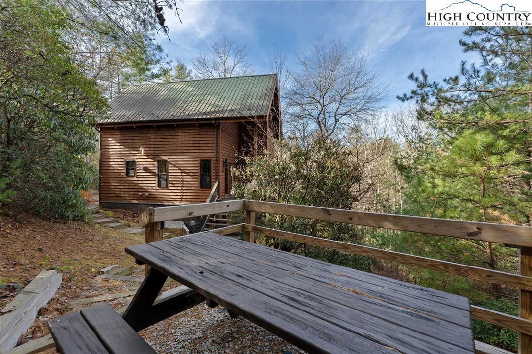 Image number 7 for the current listing