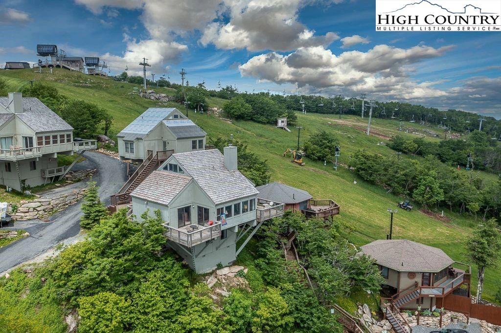 Image number 16 for the current listing