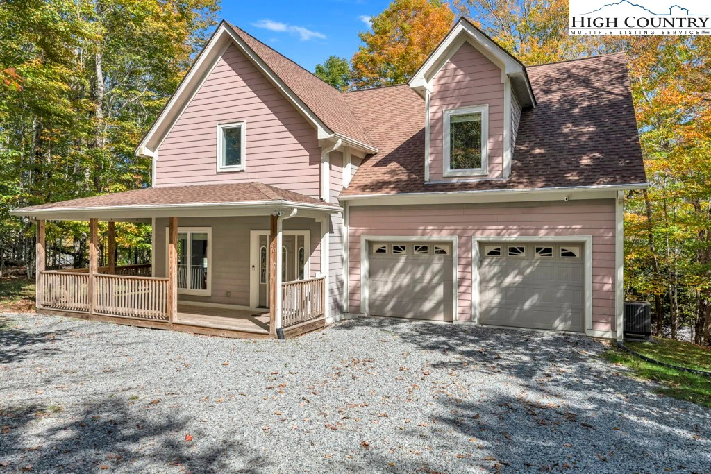 Image number 1 for the current listing