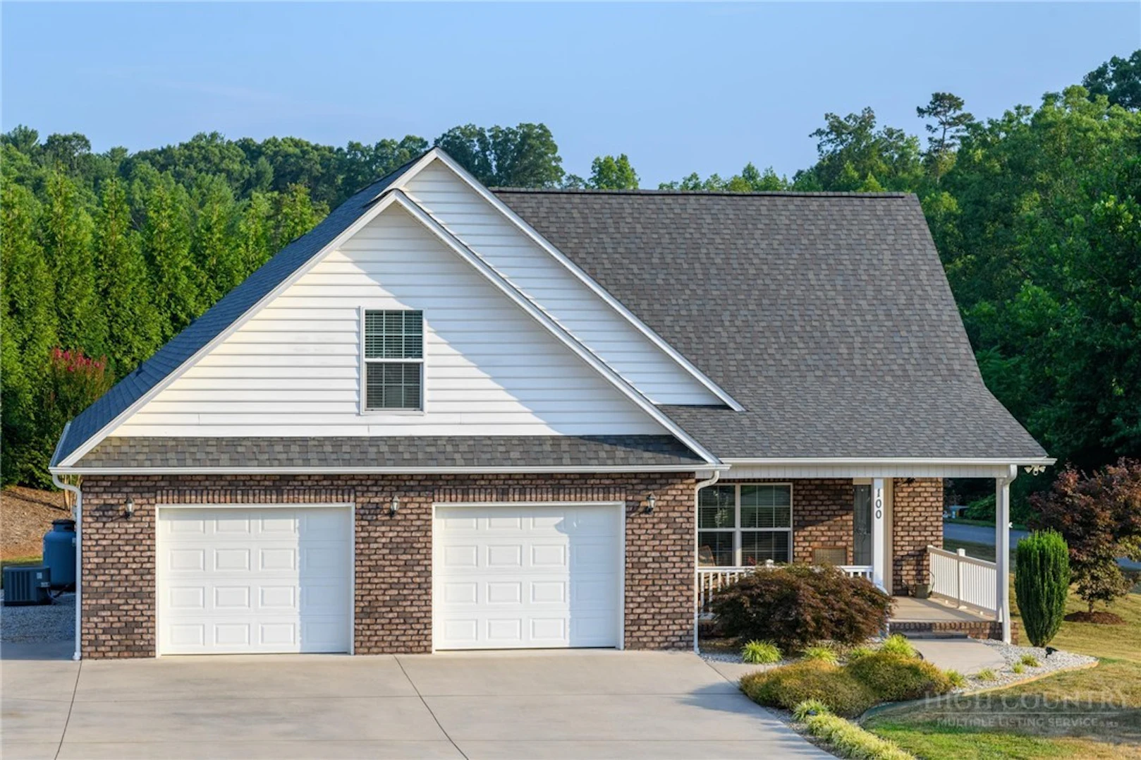 Image number 3 for the current listing