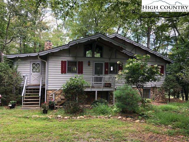 Image number 1 for the current listing