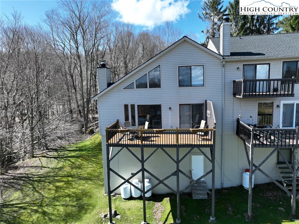 Image number 14 for the current listing