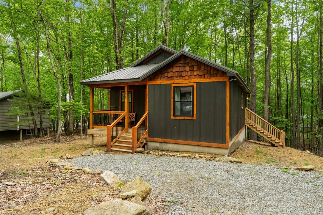 Image number 9 for the current listing