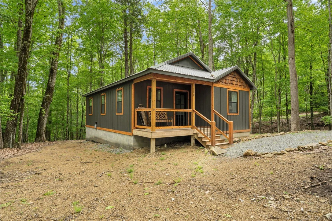 Image number 10 for the current listing