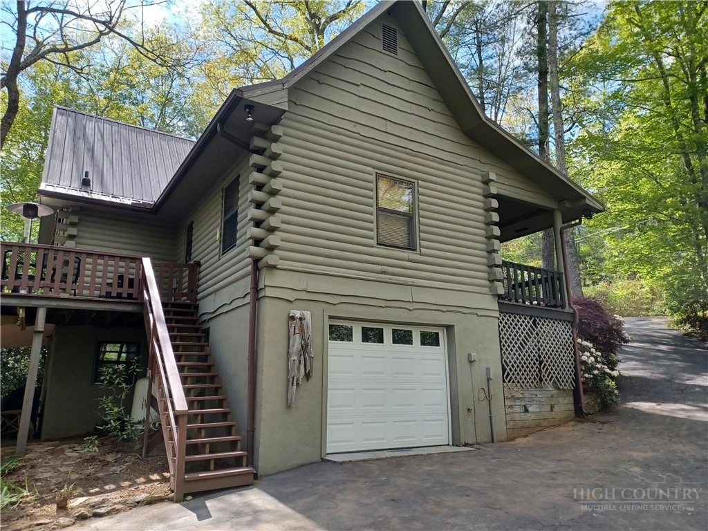 Image number 6 for the current listing