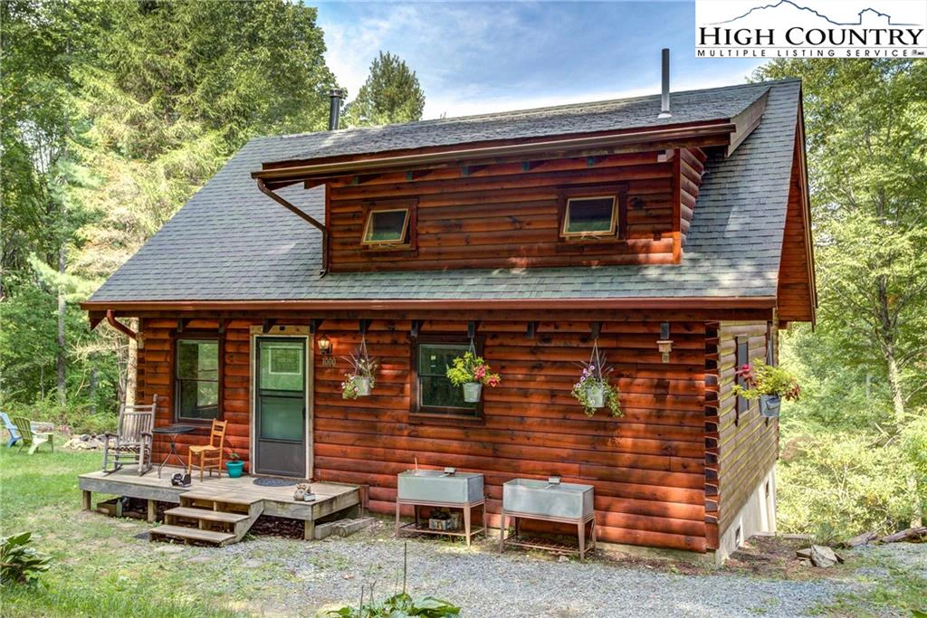 Image number 2 for the current listing
