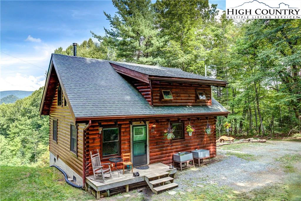 Image number 14 for the current listing