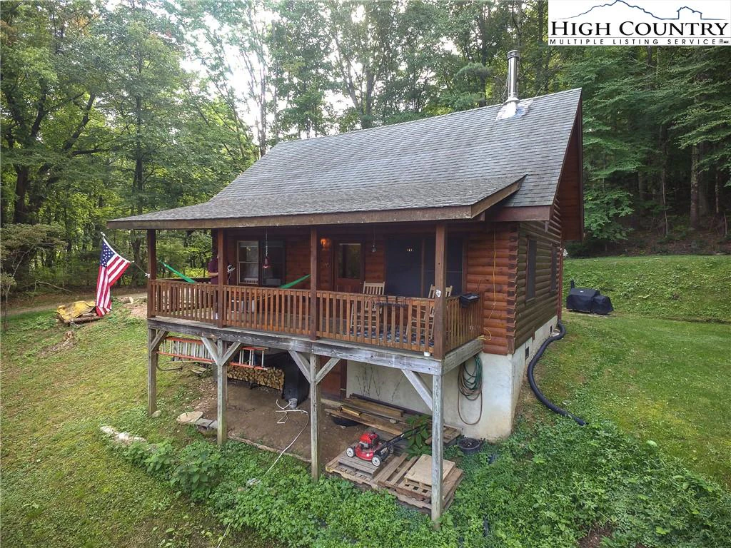 Image number 19 for the current listing