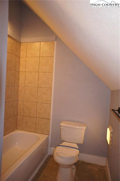 Image number 13 for the current listing