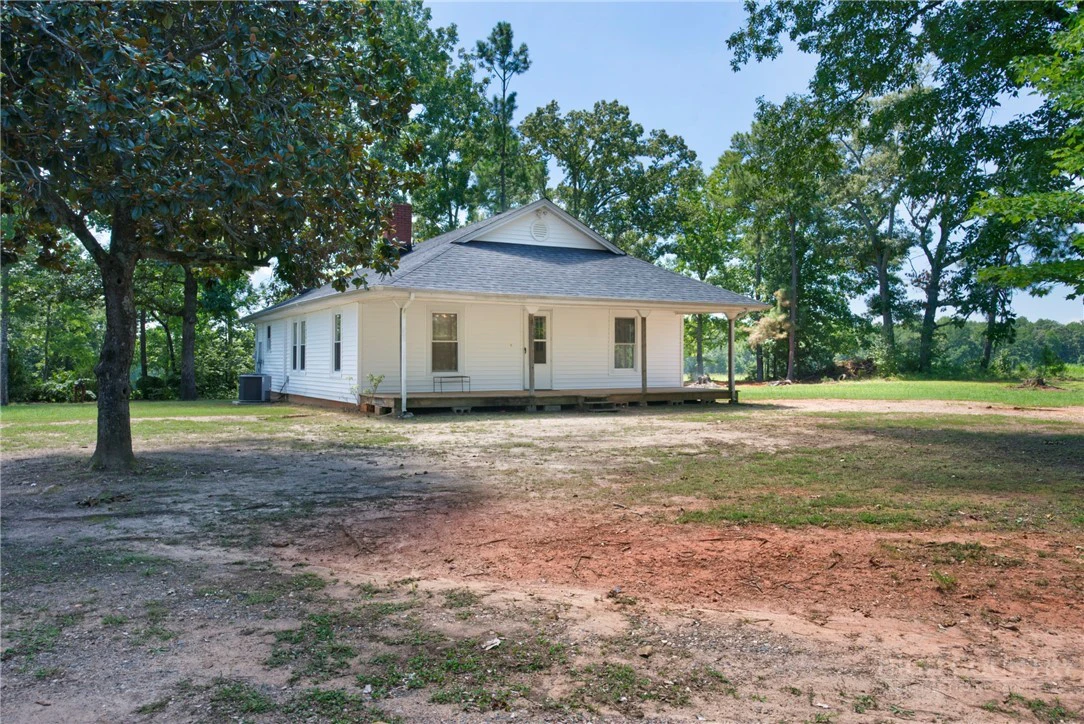 Image number 2 for the current listing
