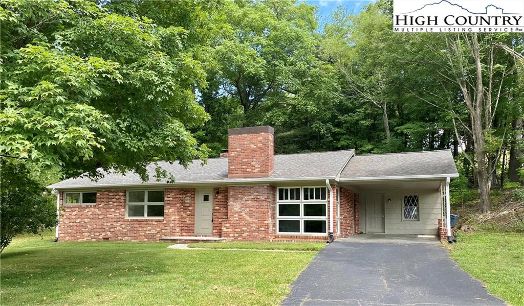 Image number 1 for the current listing