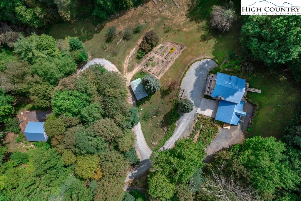 Image number 4 for the current listing
