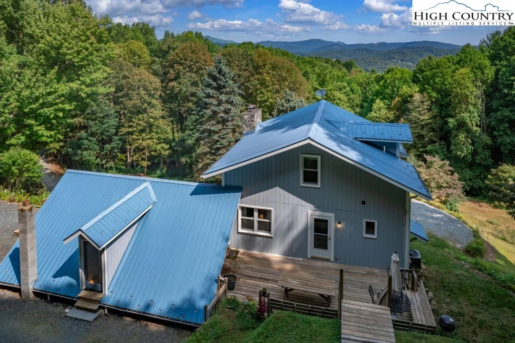 Image number 6 for the current listing