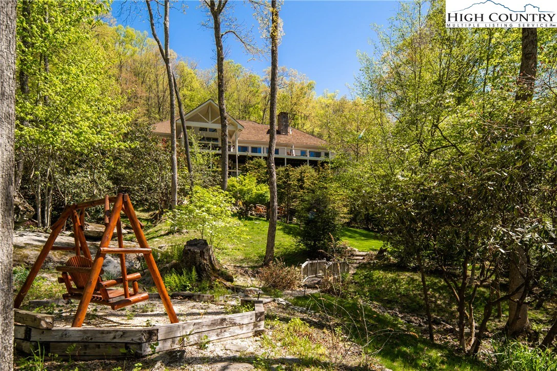 Image number 20 for the current listing