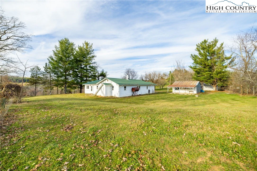 Image number 5 for the current listing
