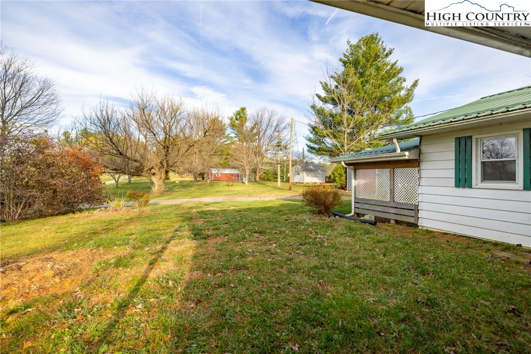 Image number 20 for the current listing
