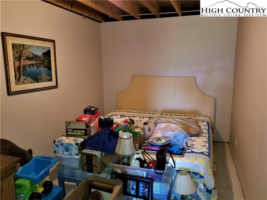 Image number 7 for the current listing