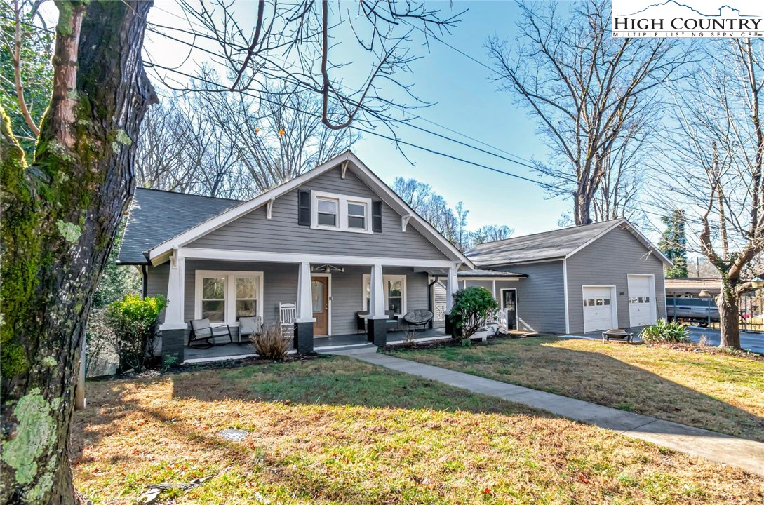 Image number 1 for the current listing
