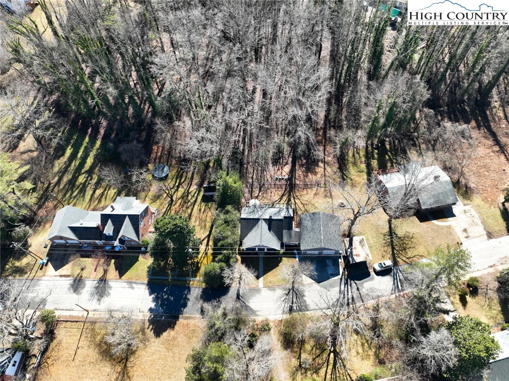 Image number 19 for the current listing