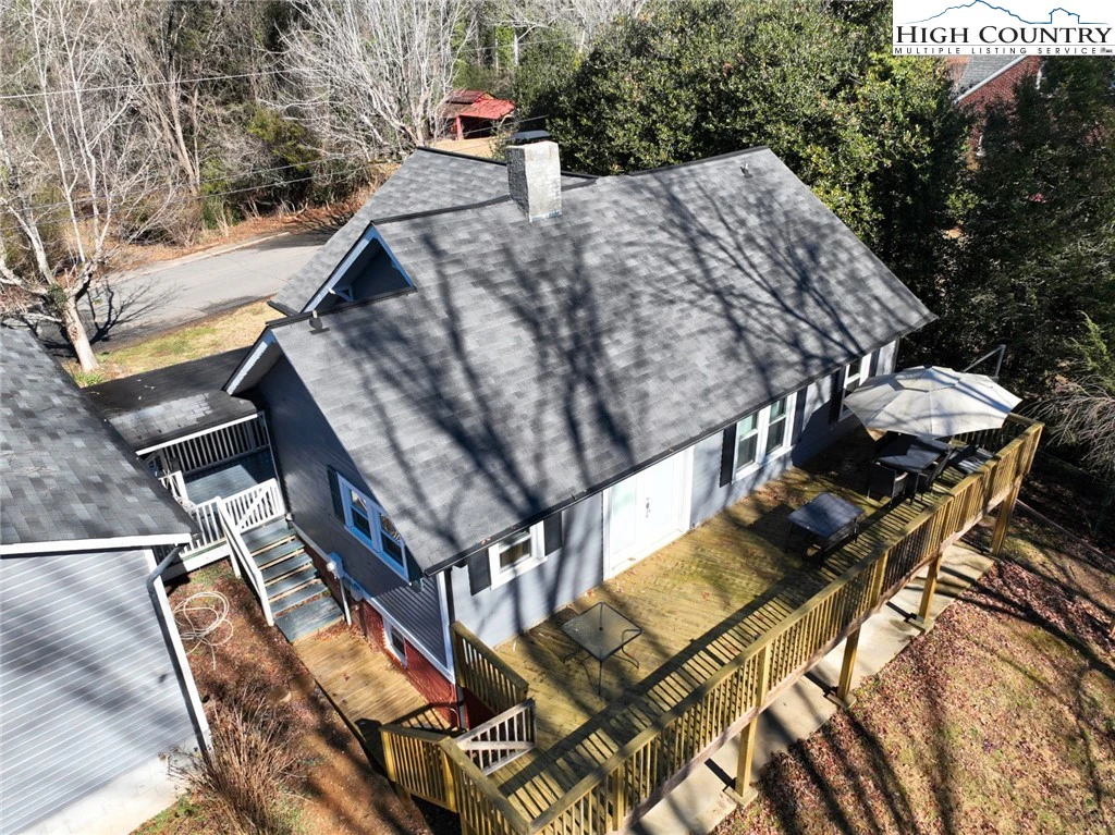Image number 21 for the current listing