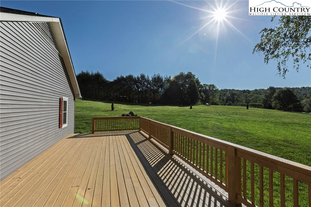 Image number 8 for the current listing