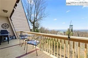 Image number 5 for the current listing