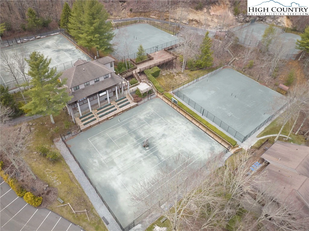 Image number 7 for the current listing
