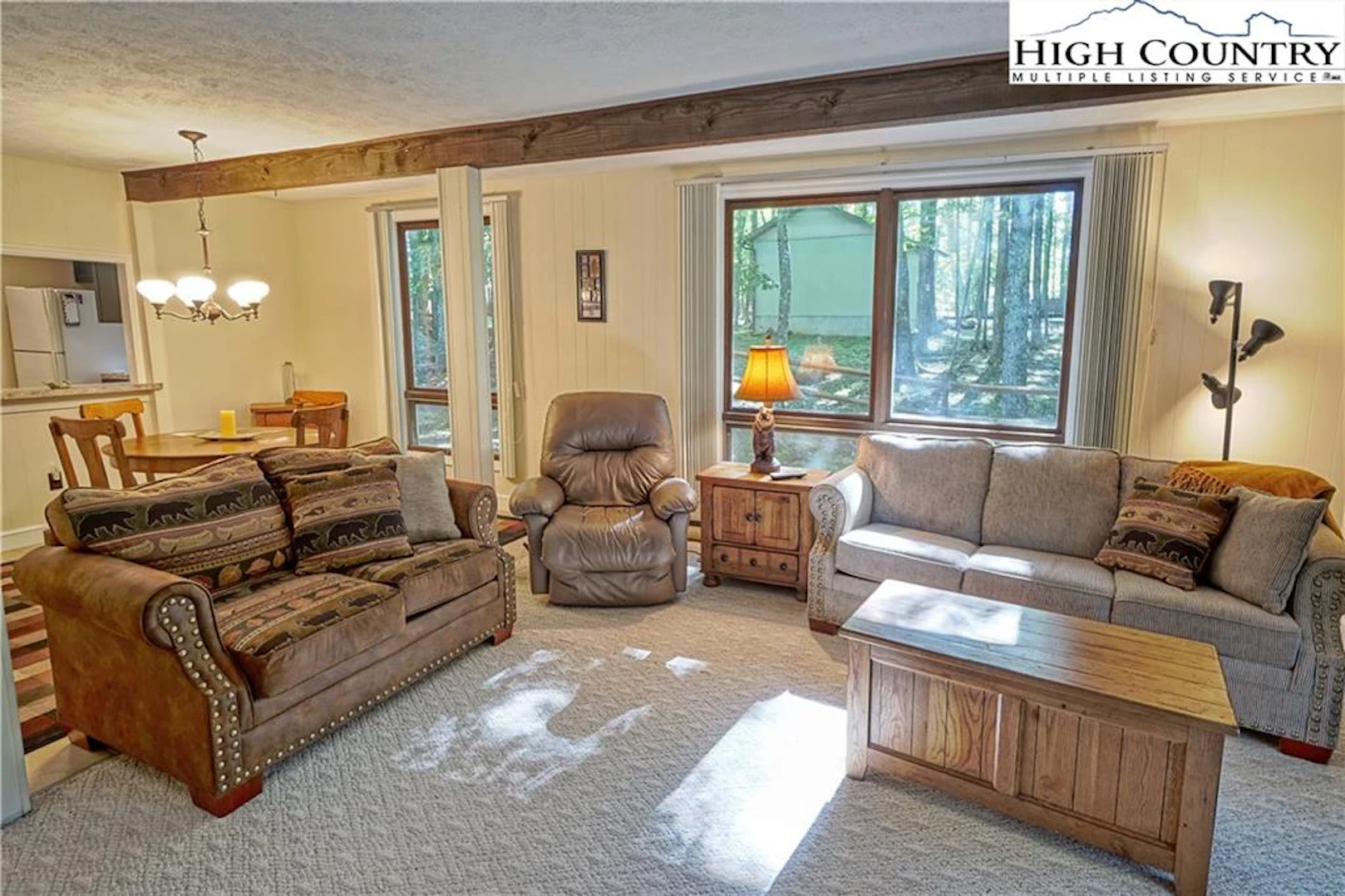 Image number 3 for the current listing