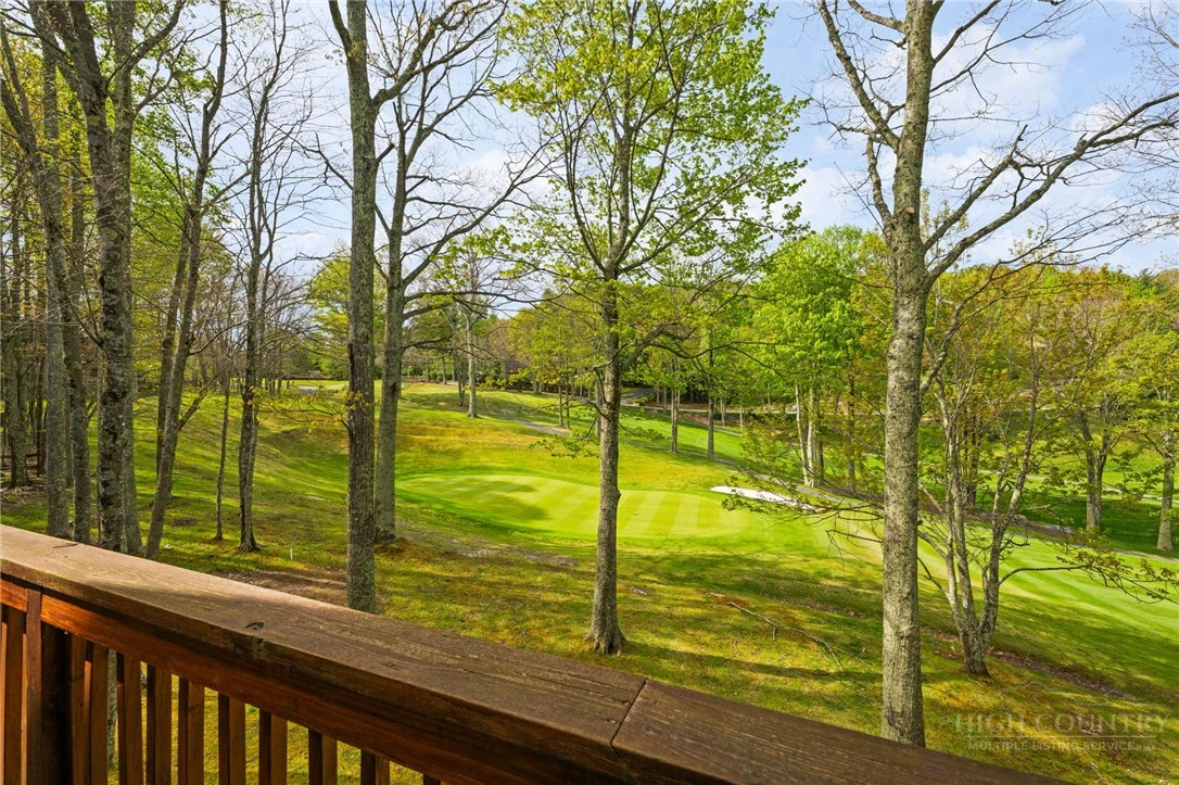 Image number 21 for the current listing