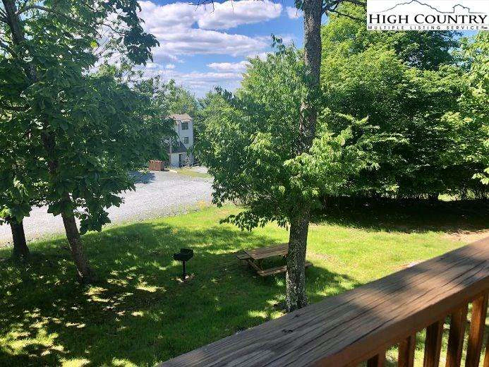 Image number 6 for the current listing