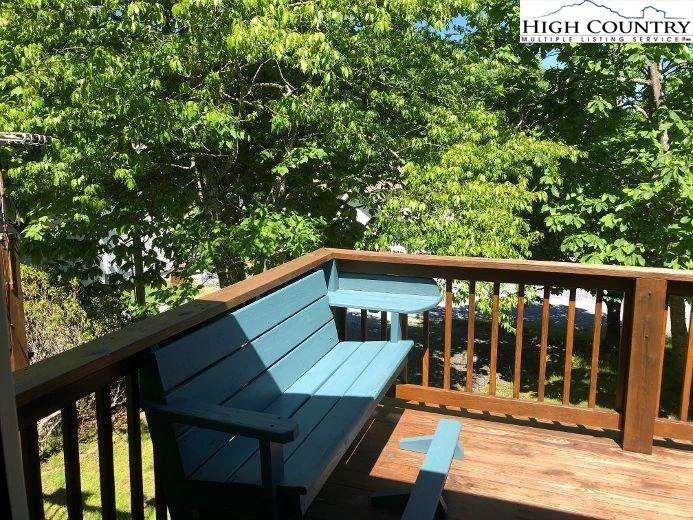 Image number 3 for the current listing