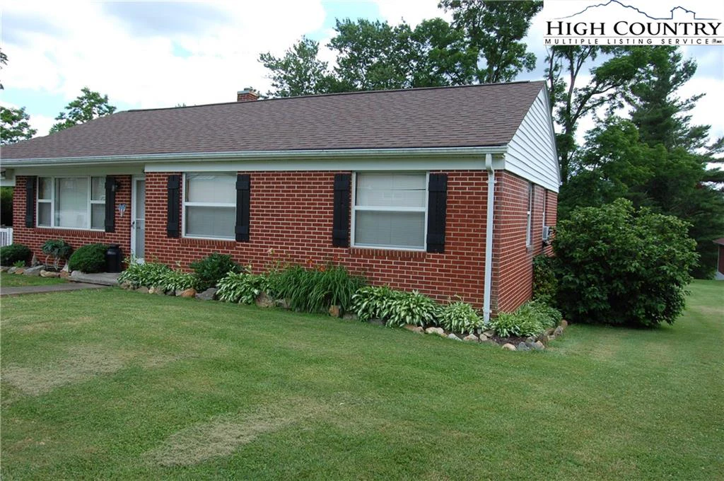 Image number 21 for the current listing