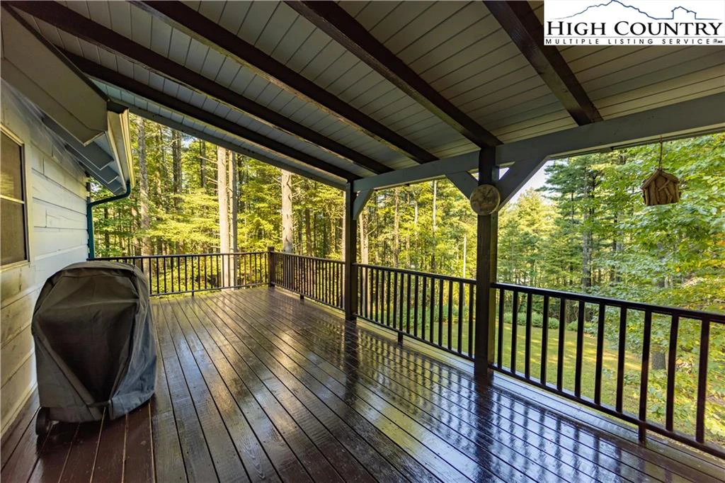 Image number 12 for the current listing