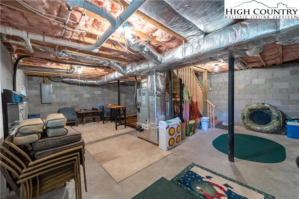 Image number 5 for the current listing