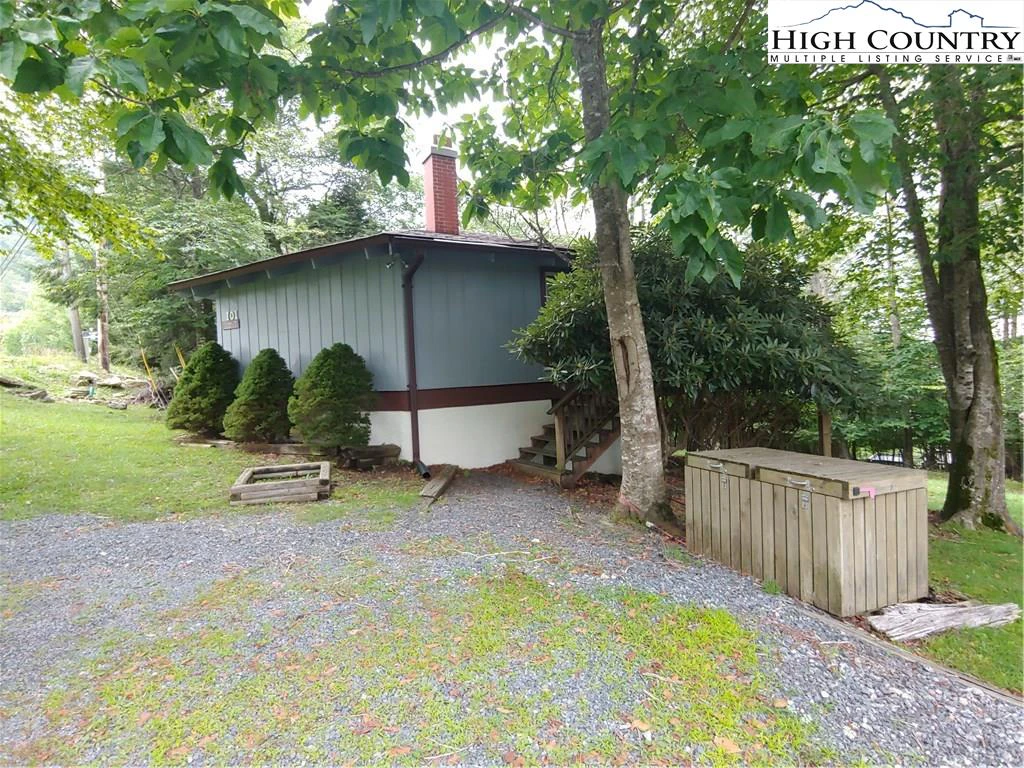 Image number 10 for the current listing