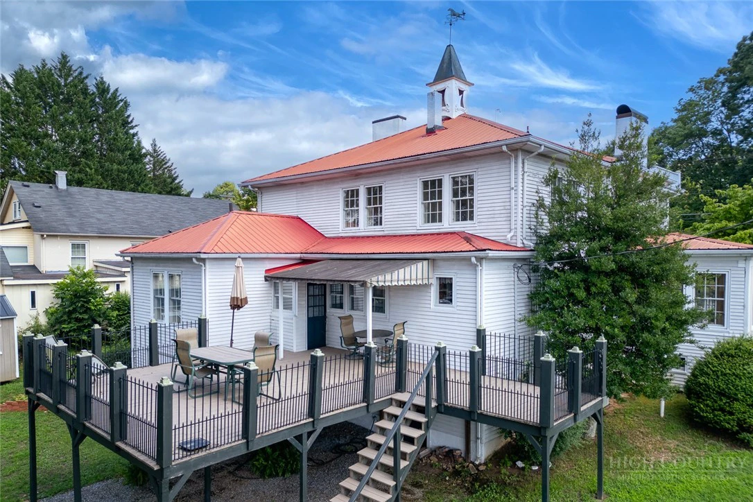 Image number 6 for the current listing