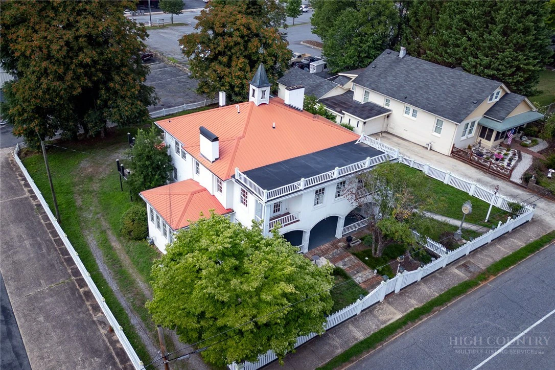 Image number 7 for the current listing